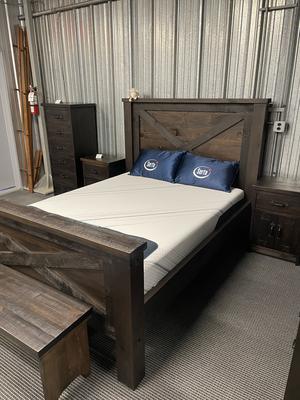 R249P Rustic Barn Door Queen Bed in Guinness Finish C-451